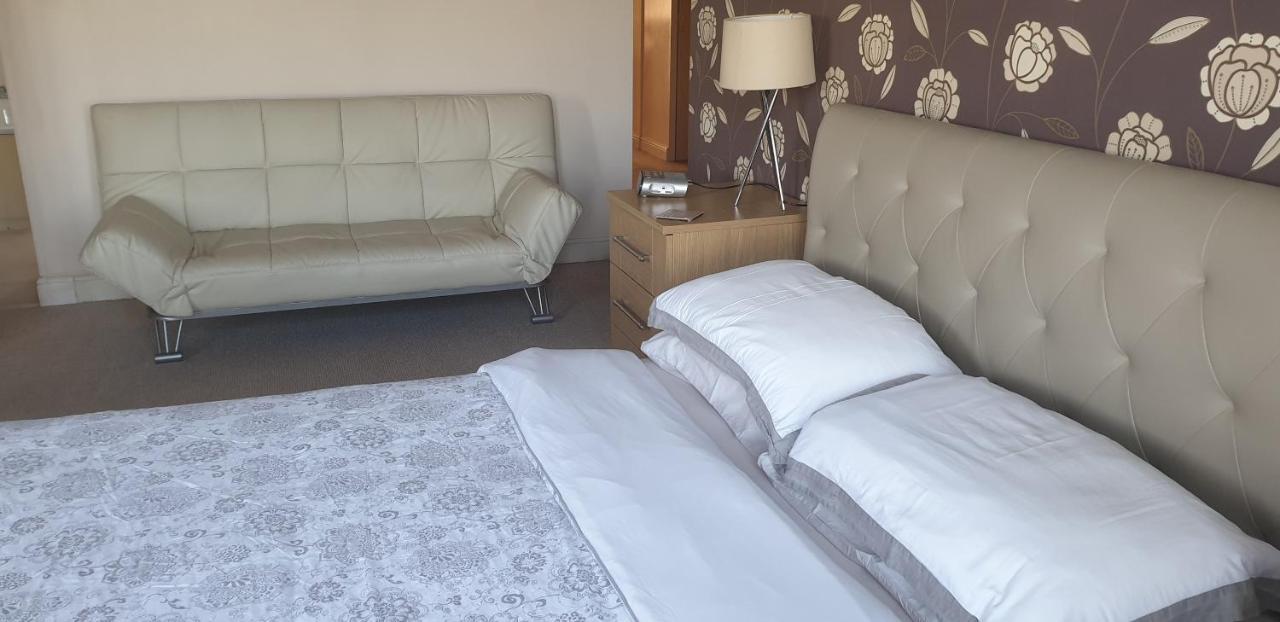 Hotel Plumpton House à Ashford  Extérieur photo